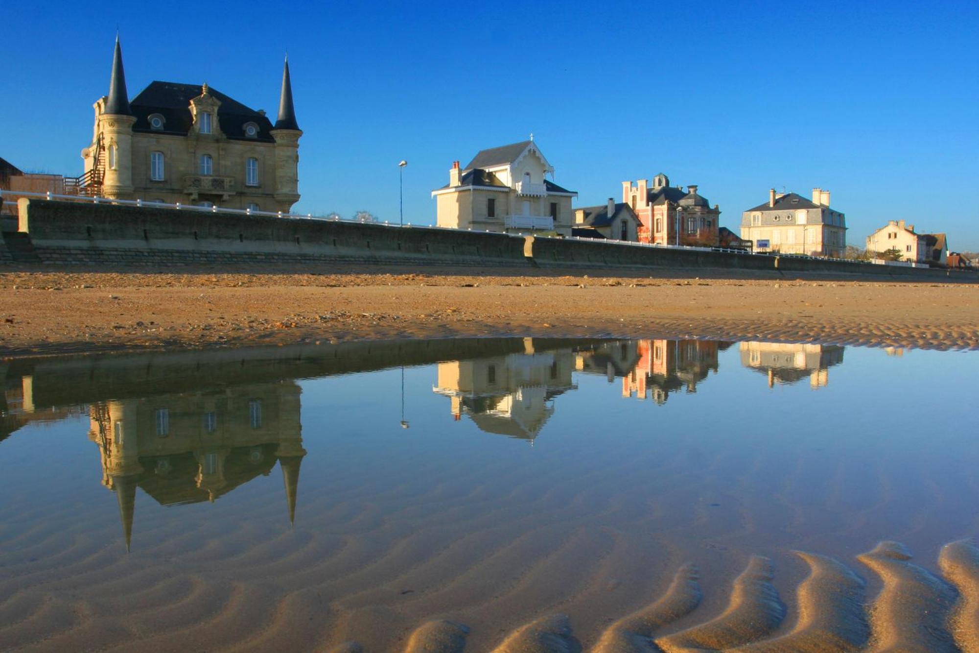 Les Tourelles Village De Vacances أسنل المظهر الخارجي الصورة